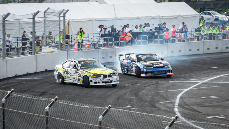Illustration for article titled This Is What It Looks Like When Drifting Hits The Big Leagues In Japan